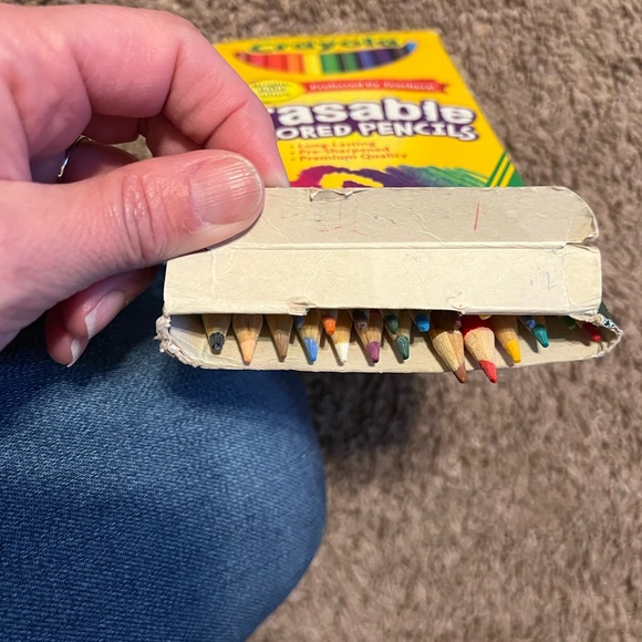 Empyre book bag with supplies, used but good condition - Picture 12 of 12